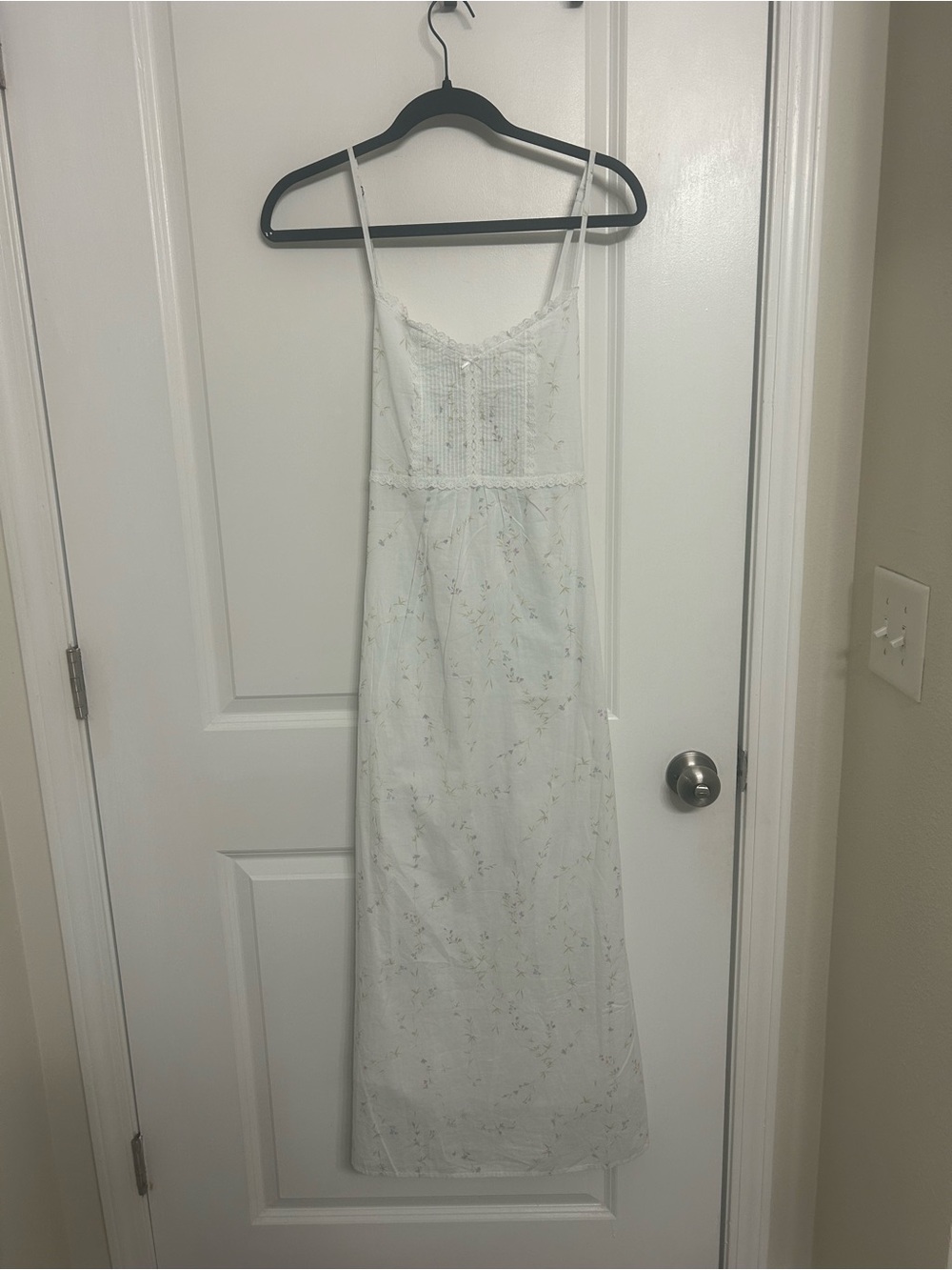 The Brandy Melville Paulina Midi Dress